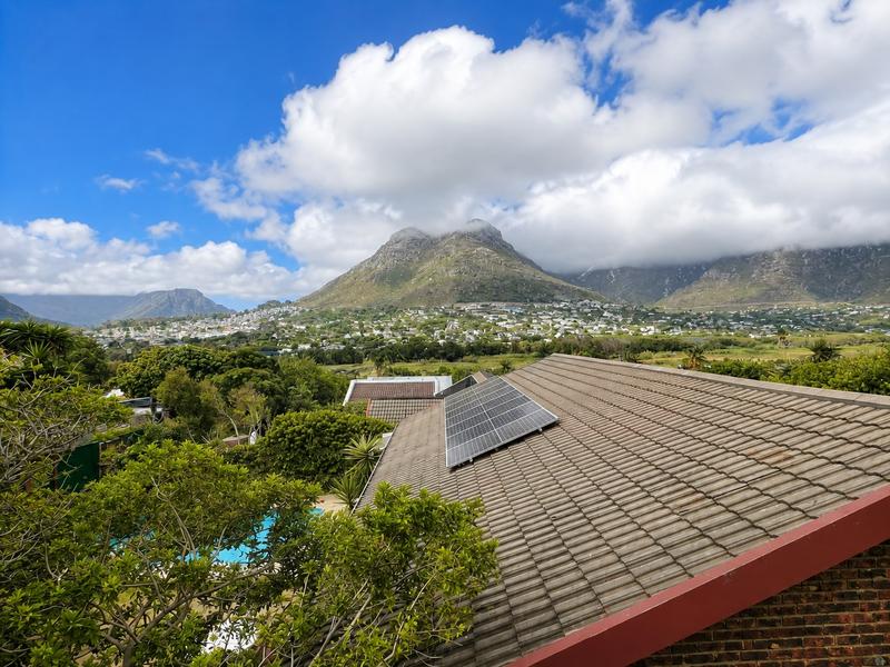 4 Bedroom Property for Sale in Beach Estate Western Cape